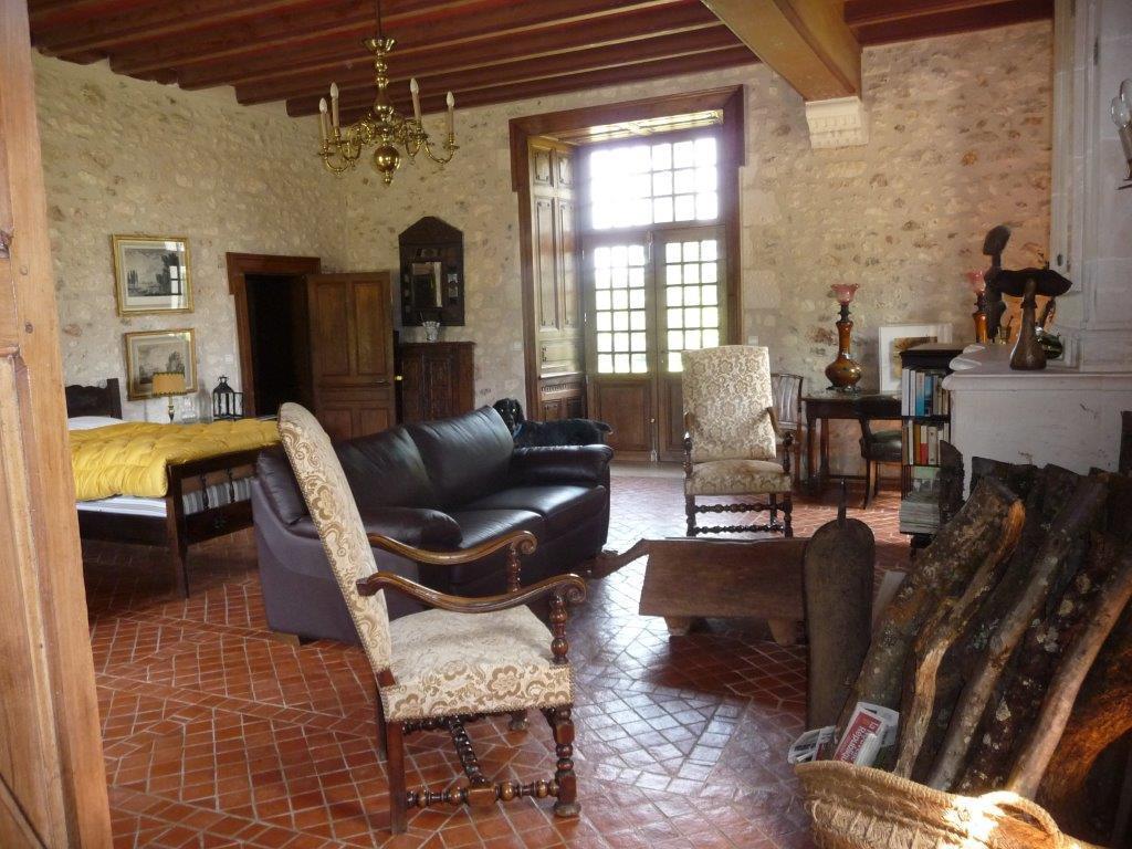 Le Claveau Paulnay Rom bilde